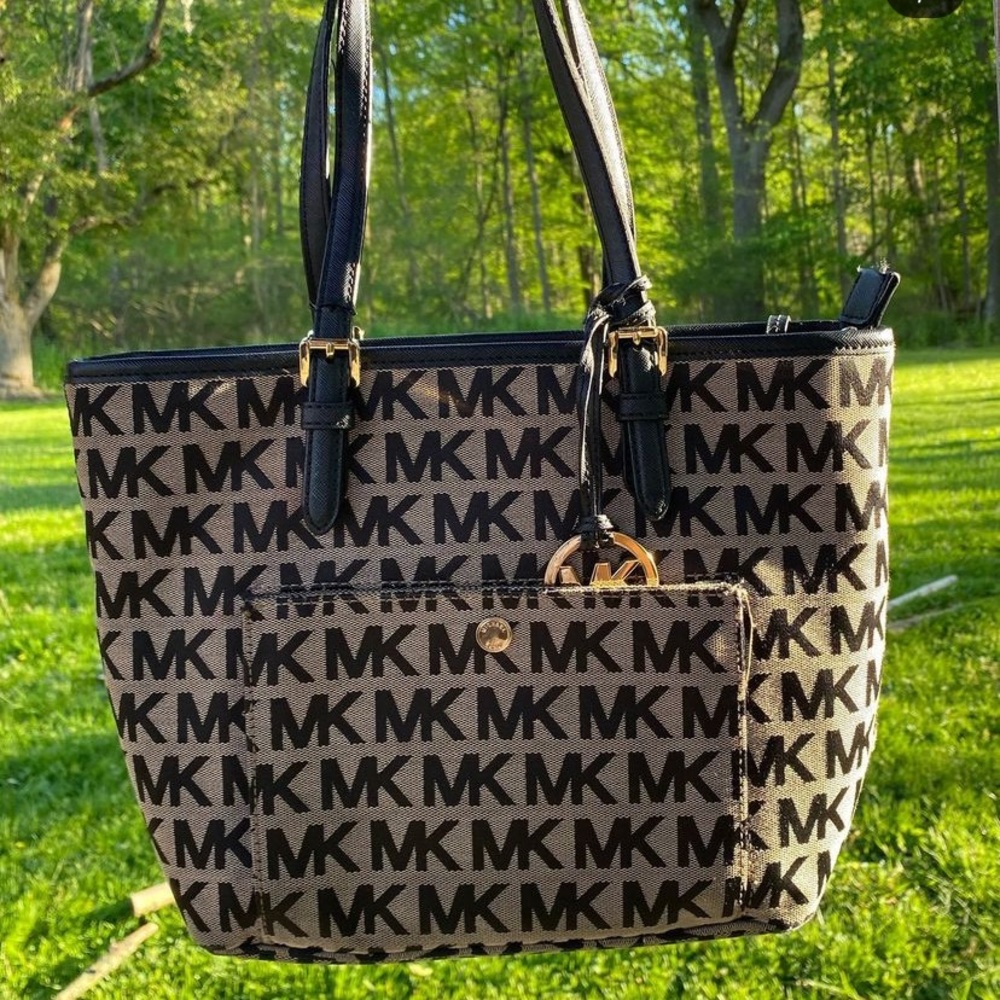 Michael Kors